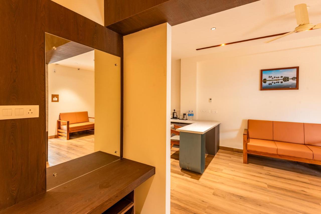 Hotel Stay Bella โคชิโคด ภายนอก รูปภาพ