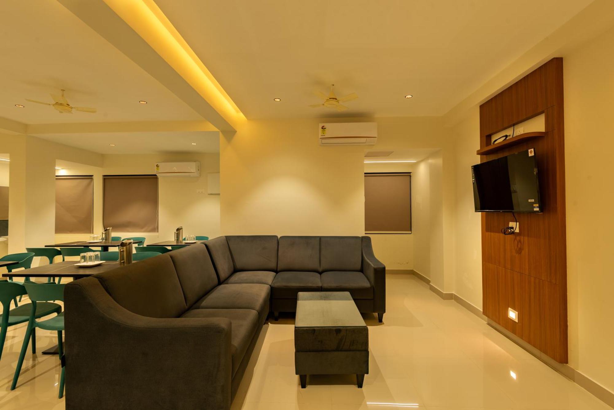 Hotel Stay Bella โคชิโคด ภายนอก รูปภาพ