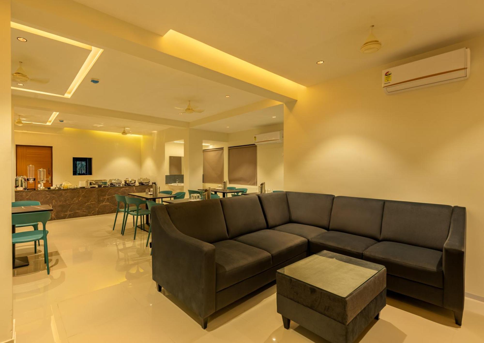 Hotel Stay Bella โคชิโคด ภายนอก รูปภาพ