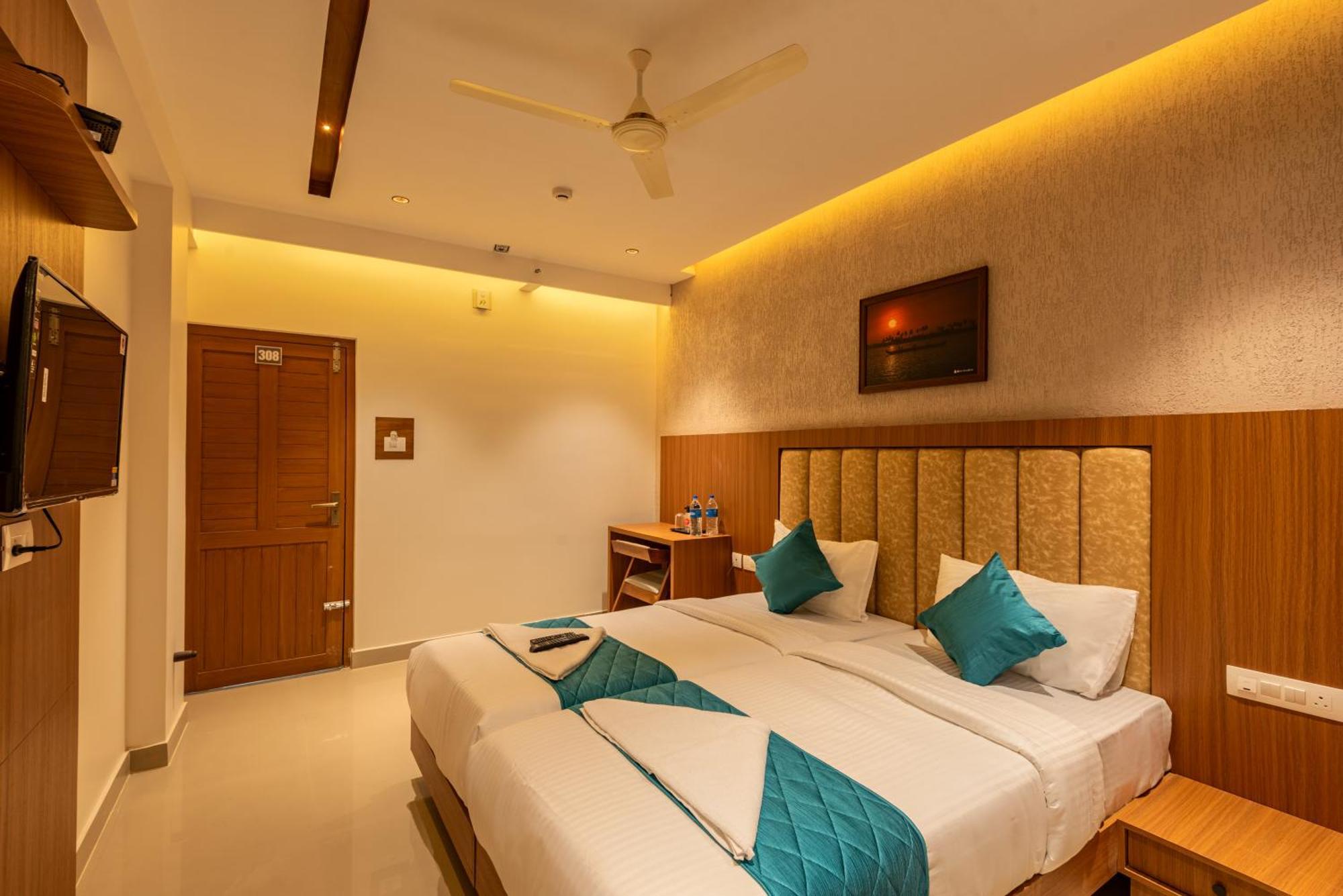 Hotel Stay Bella โคชิโคด ภายนอก รูปภาพ
