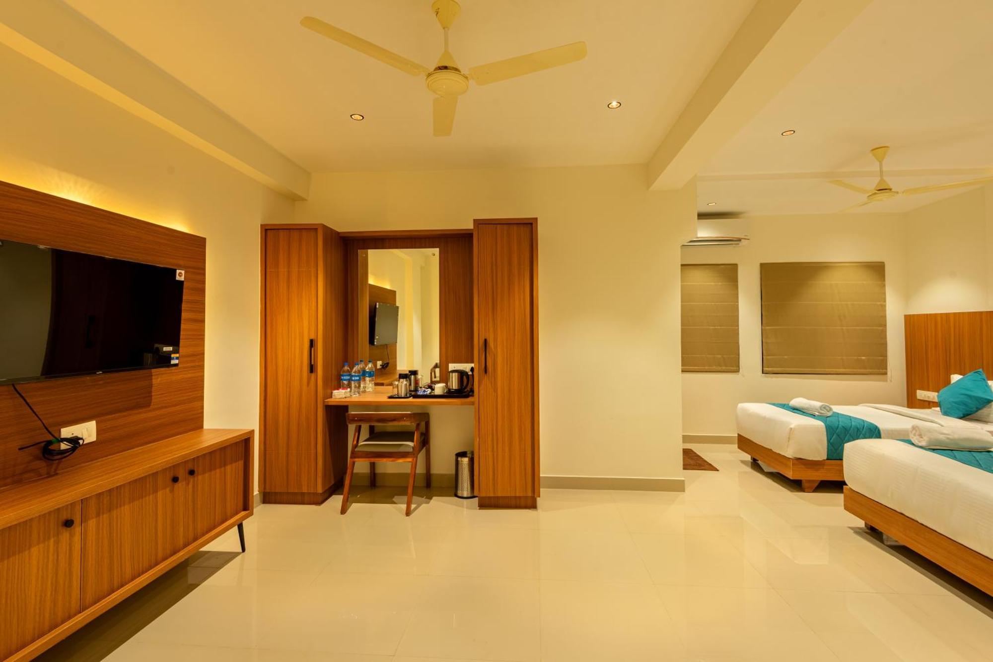 Hotel Stay Bella โคชิโคด ภายนอก รูปภาพ